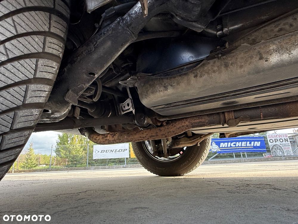 Toyota RAV4 2.0 VVT-i Sol - 29