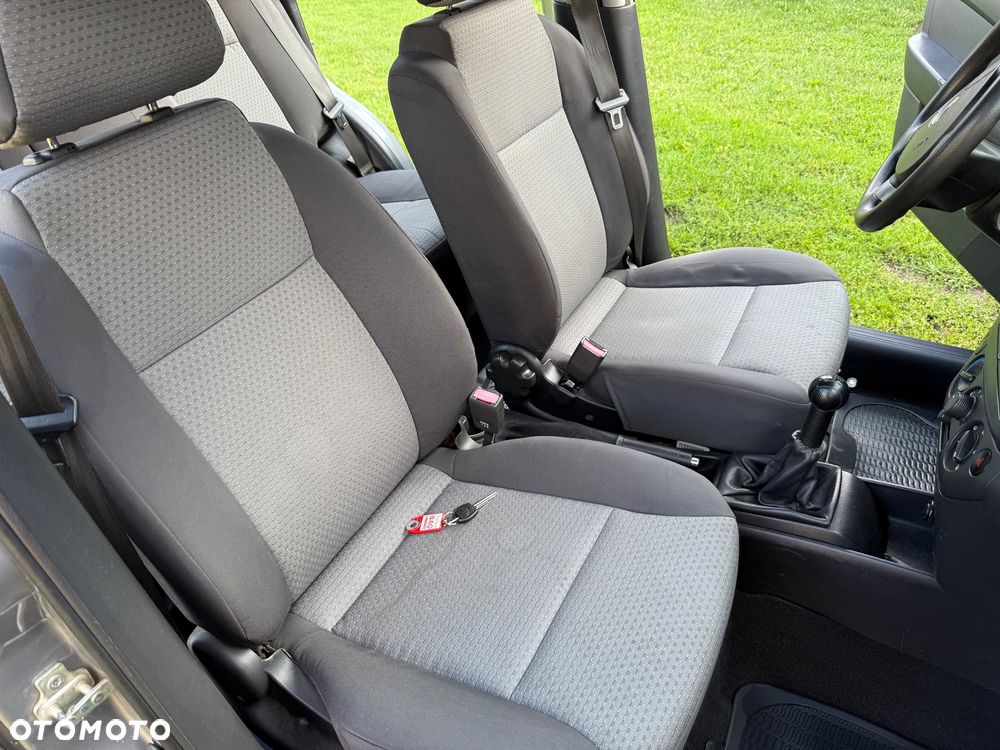 Chevrolet Aveo - 10