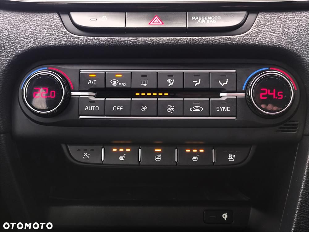 Kia XCeed - 18