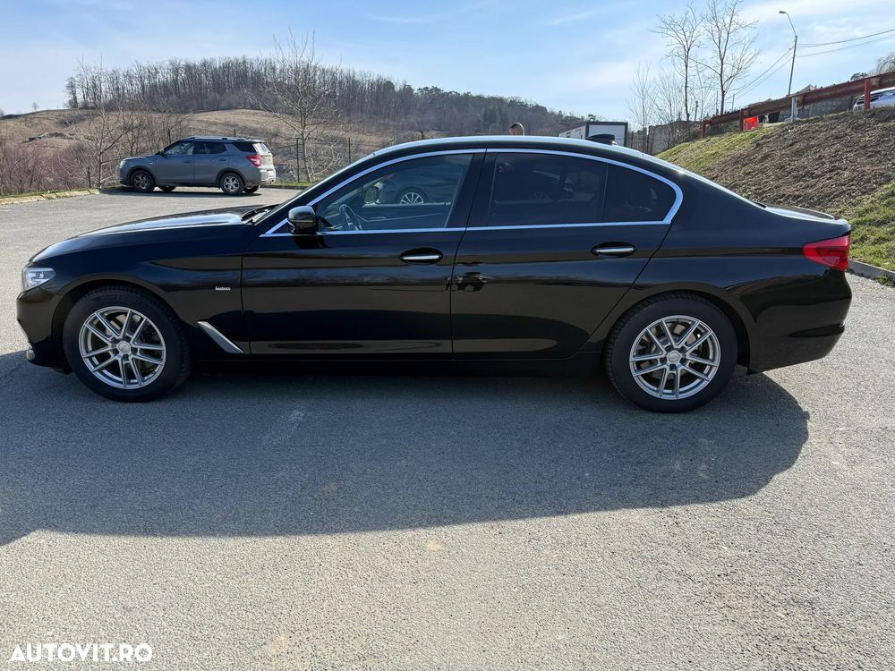 BMW Seria 5 520d xDrive Aut. Luxury Line - 5
