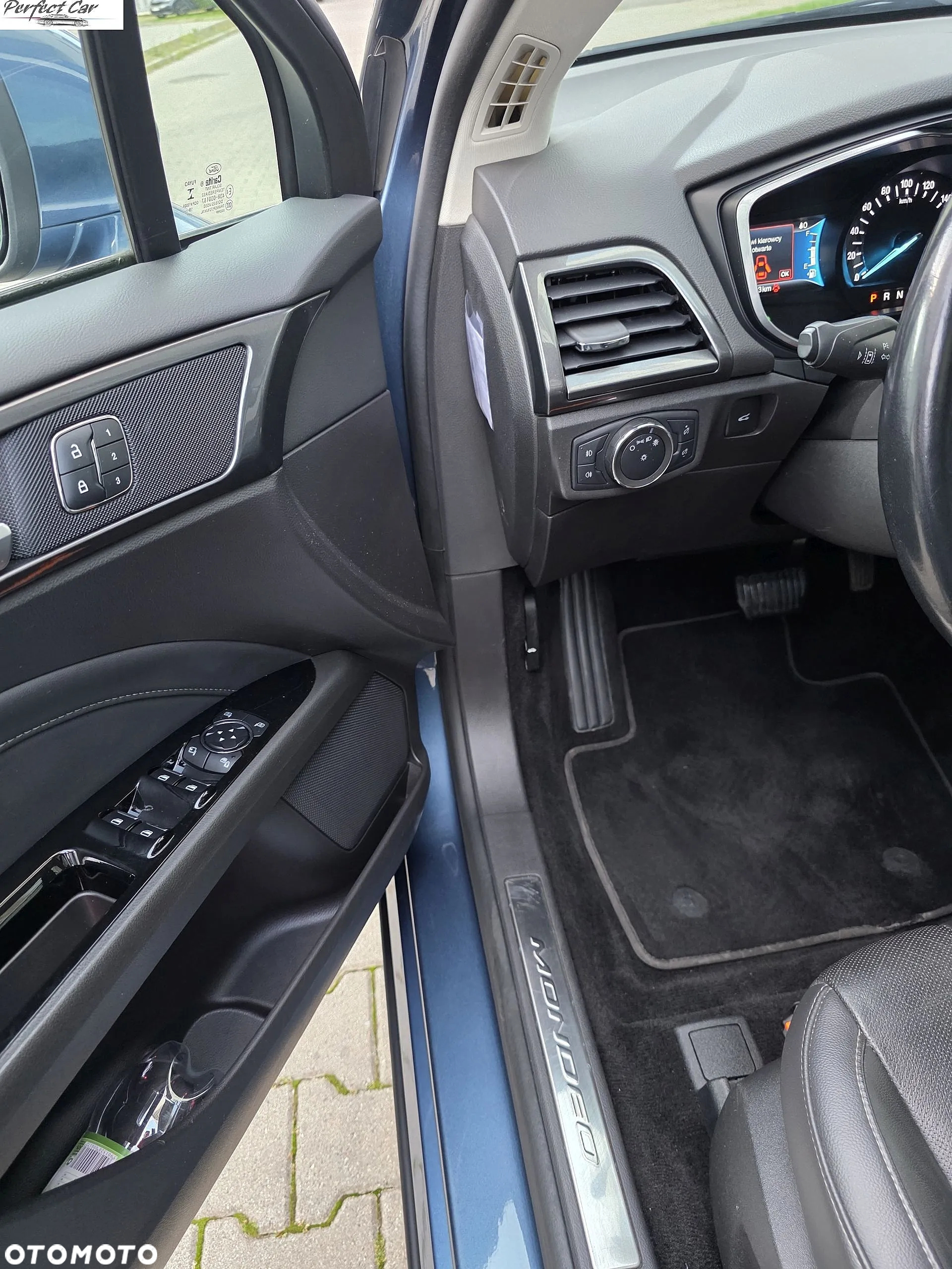 Ford Mondeo Turnier 2.0 Ti-VCT Hybrid Titanium - 11
