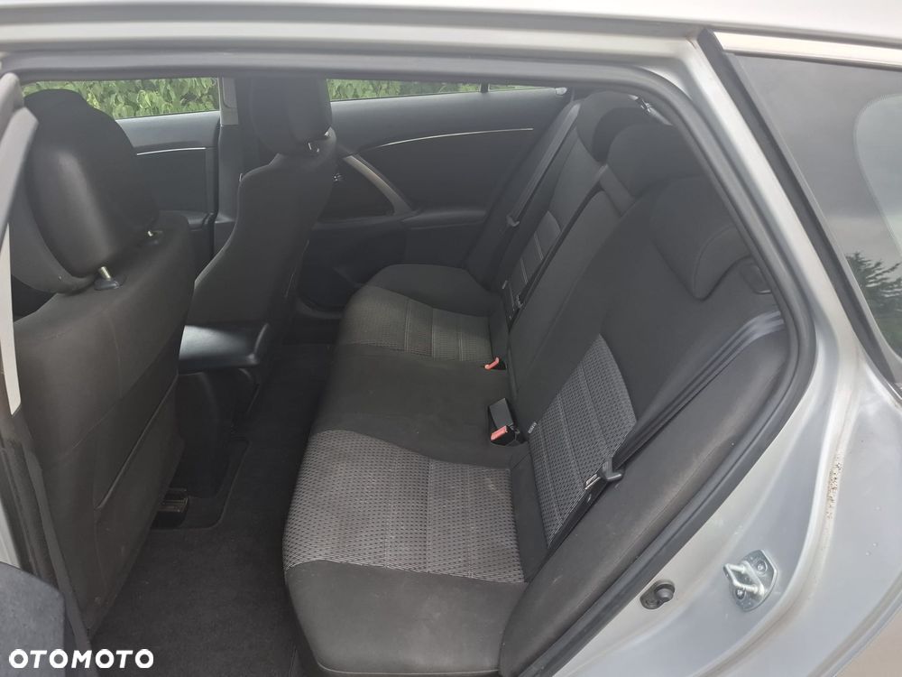 Toyota Avensis Touring Sports 1.8 Multidrive S Business Edition - 8