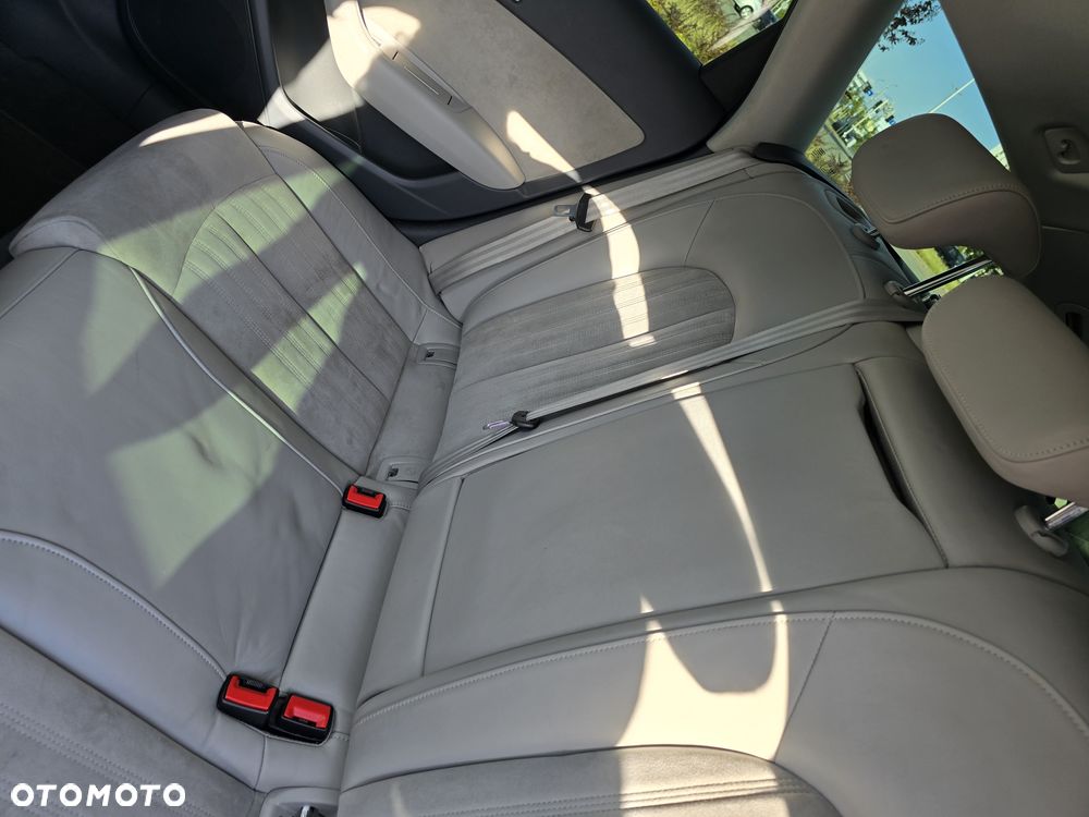 Audi A6 Avant 2.0 TDI Quattro S tronic - 6