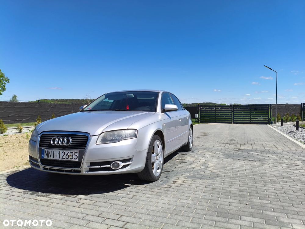 Audi A4 Limousine 2.0 TDI DPF - 1