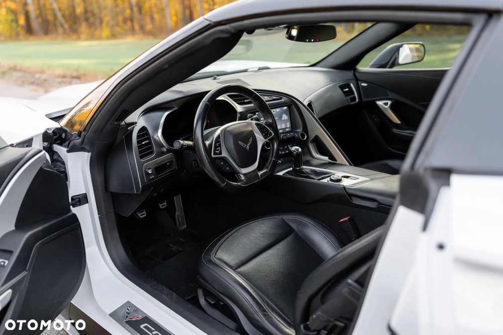 Chevrolet Corvette Stingray LT1 6.2 V8 - 36
