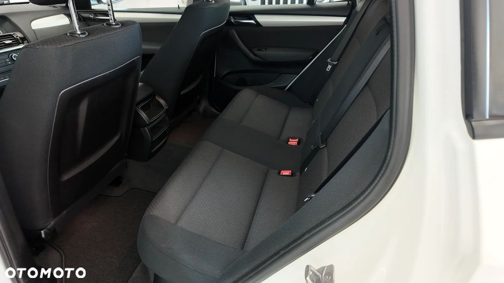 BMW X3 xDrive20d - 14