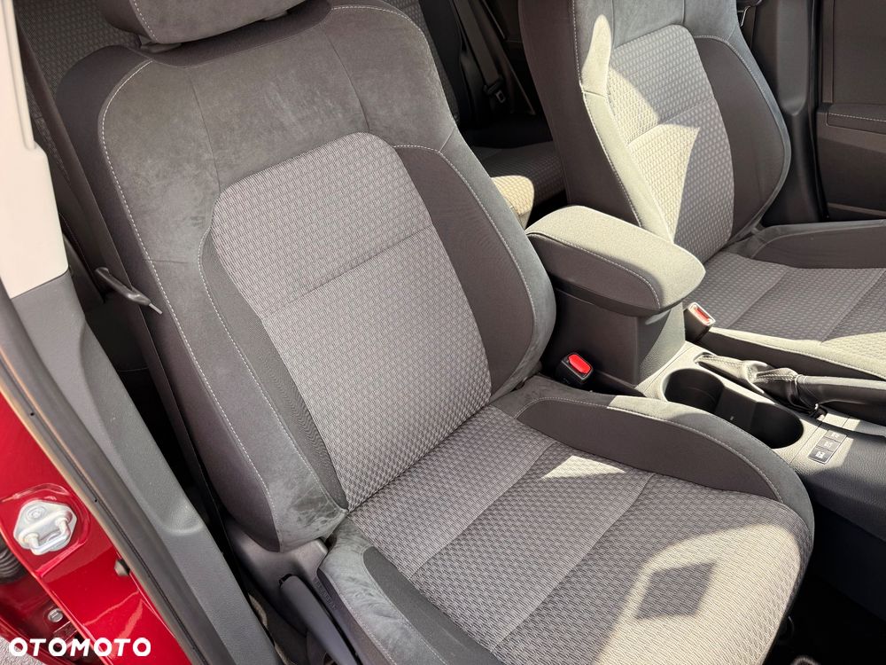 Toyota Auris 1.8 VVT-i Automatik Team Deutschland - 22