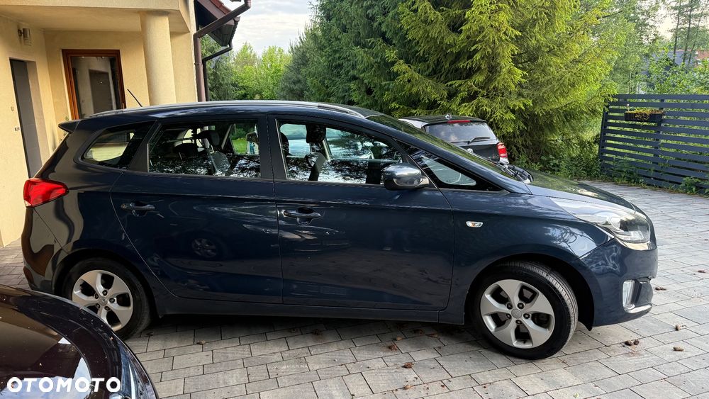 Kia Carens 1.6 GDI Dream Team Edition - 7