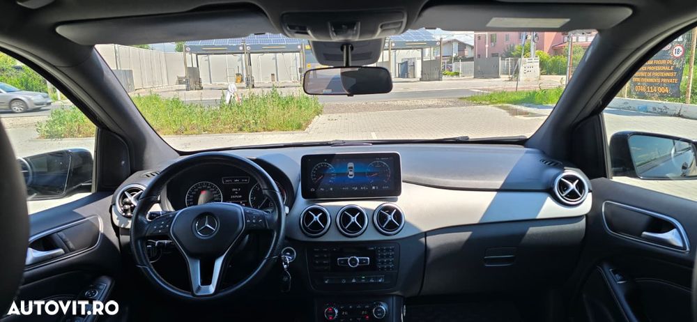 Mercedes-Benz B 200 - 11