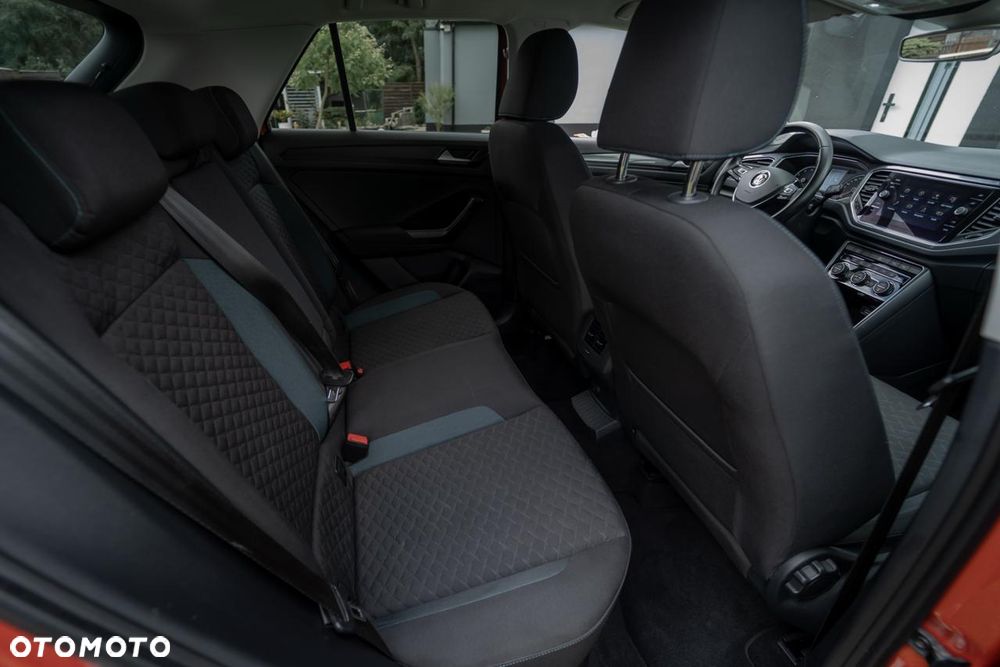 Volkswagen T-Roc - 30