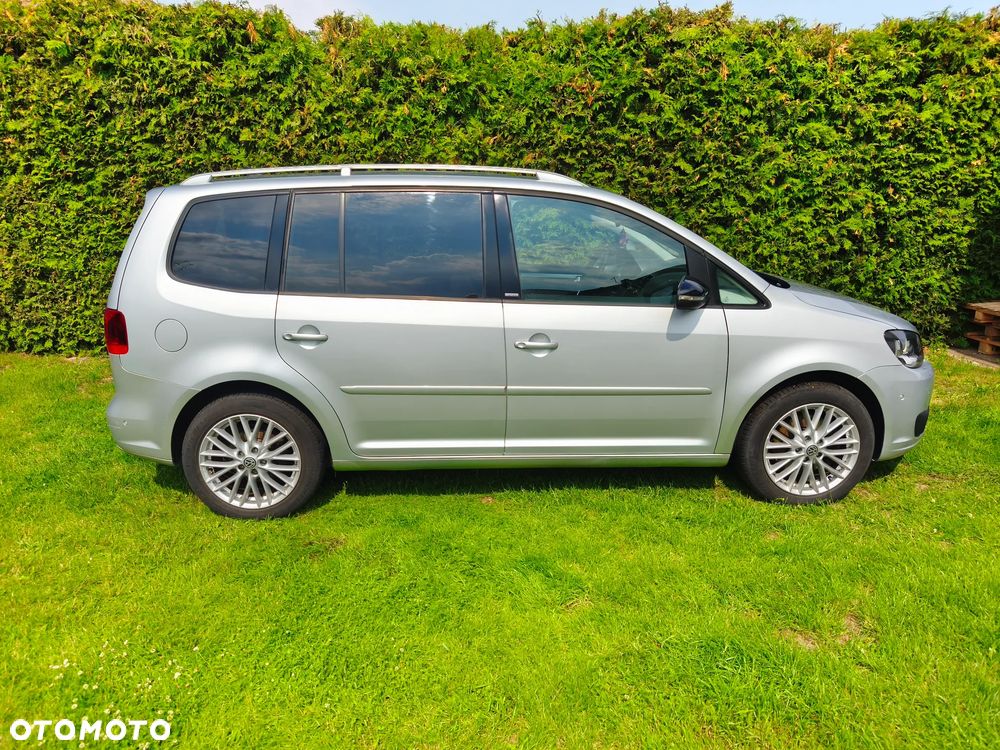 Volkswagen Touran 2.0 TDI DPF STYLE - 35