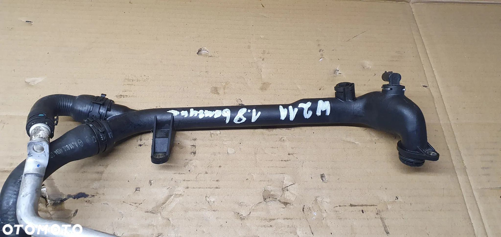Magistrala wody płynu Mercedes W211 1.8 K A2712001152 - 2