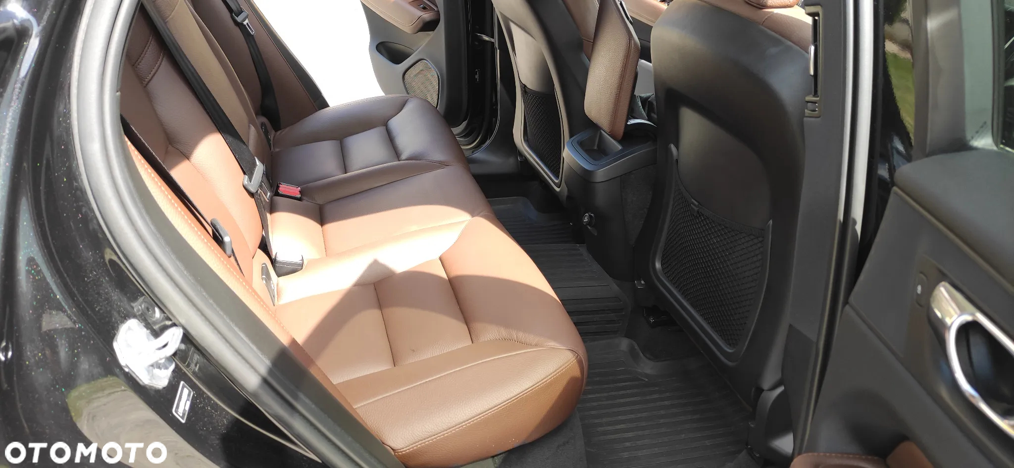 Volvo XC 60 T6 AWD Momentum - 16