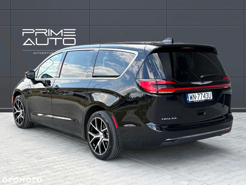 Chrysler Pacifica - 6