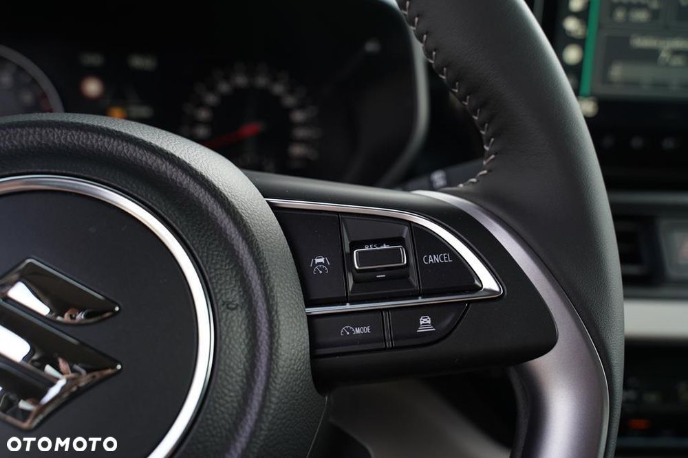 Suzuki Swift 1.2 Dualjet SHVS Premium Plus - 17