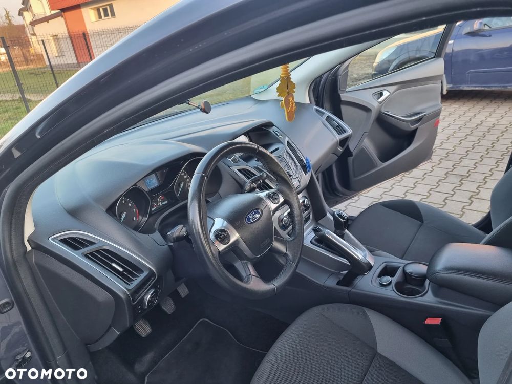Ford Focus - 11