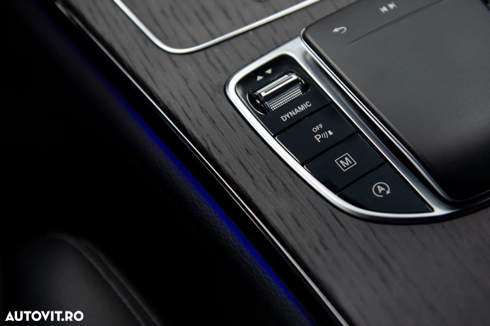 Mercedes-Benz GLC Coupe 220 d 4MATIC - 25