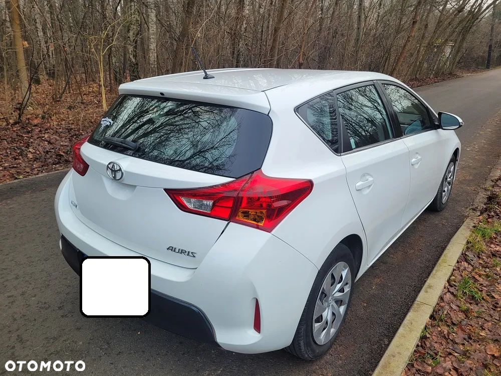 Toyota Auris 1.33 Dual-VVT-i Comfort - 6