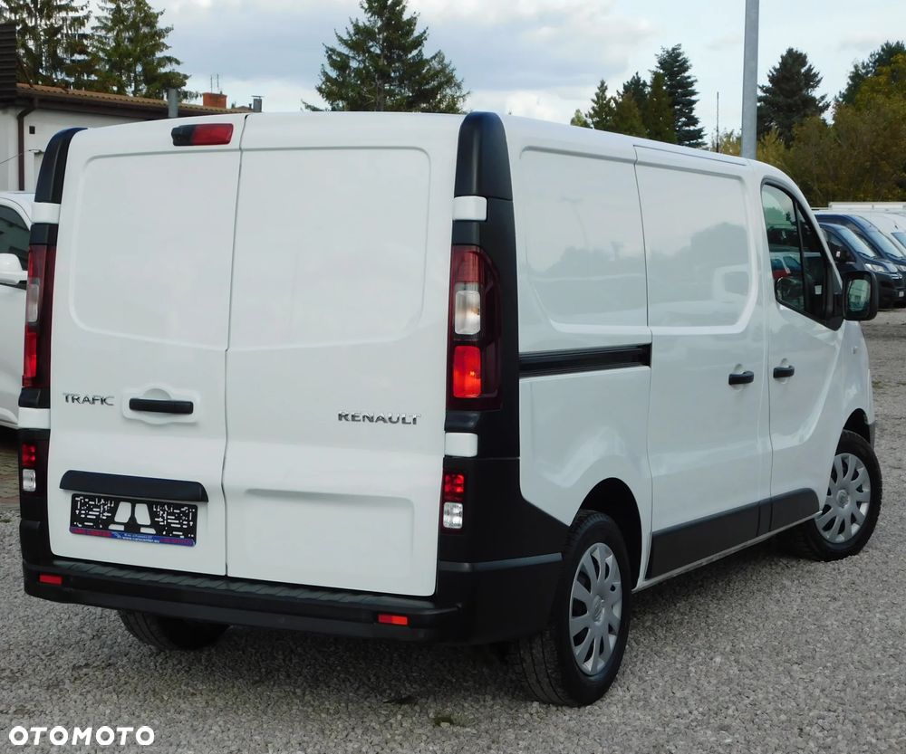 Renault Trafic - 2