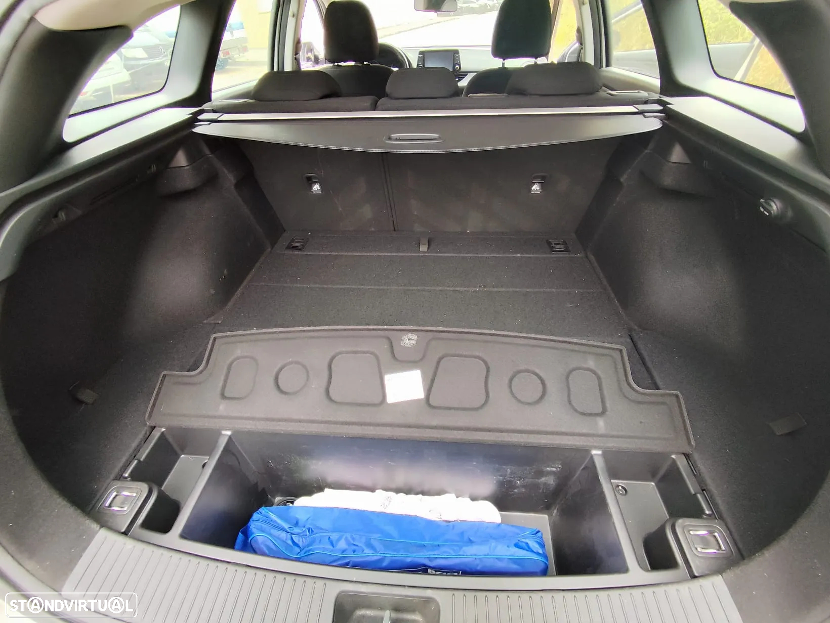 Hyundai i30 SW 1.6 CRDi Style 7DCT - 11