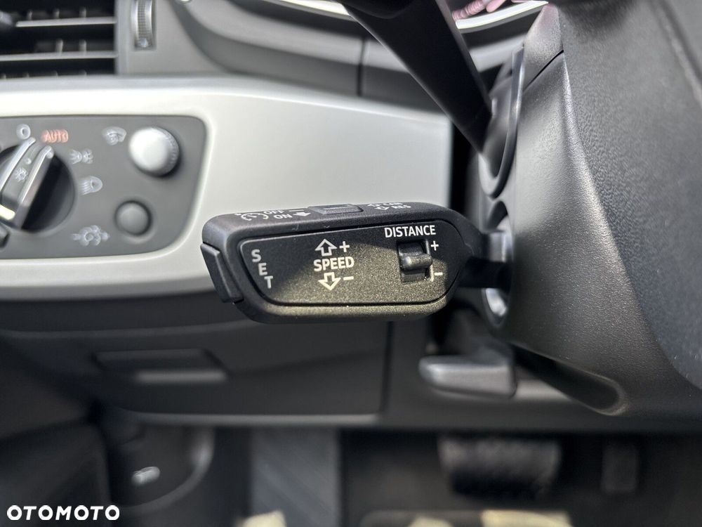 Audi A4 Limousine 40 TDI mHEV Quattro Advanced S tronic - 23