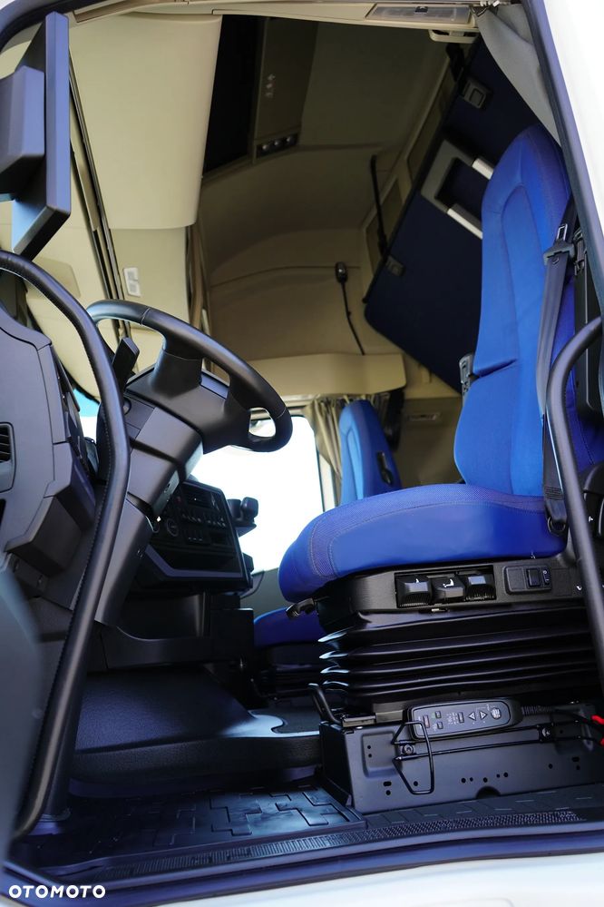 Volvo / FH / AREO / 460 / I – SAVE / LOW DECK / MEGA / XL / E 6 / ACC / I -COOL - 7