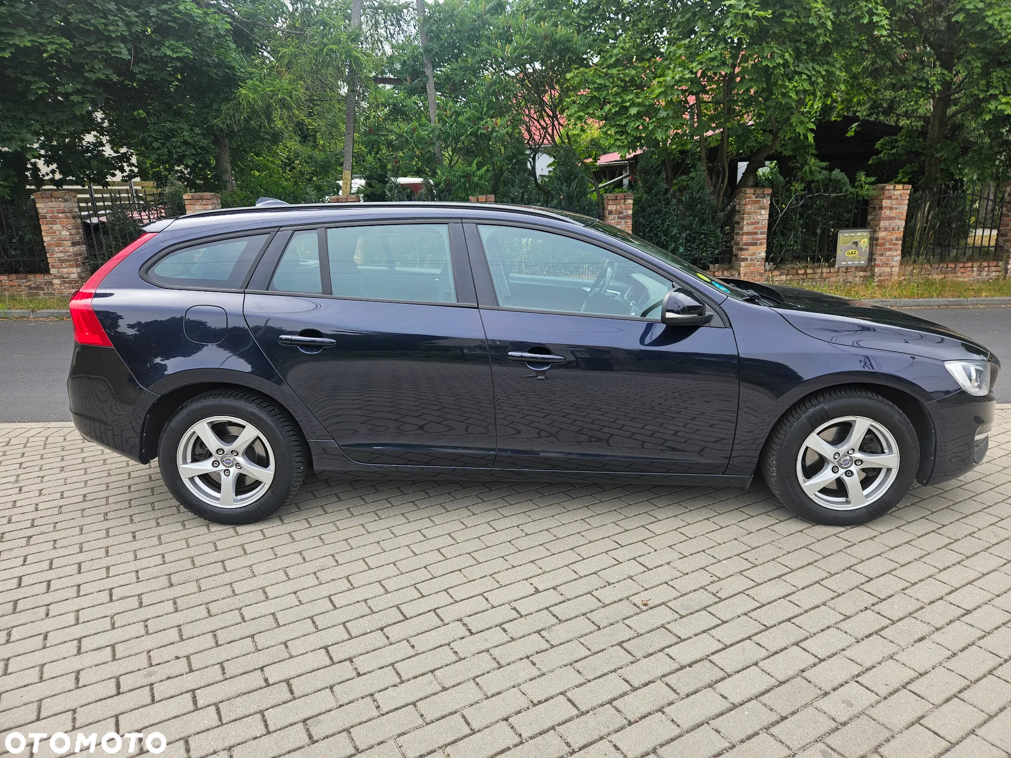 Volvo V60 D2 Kinetic - 4