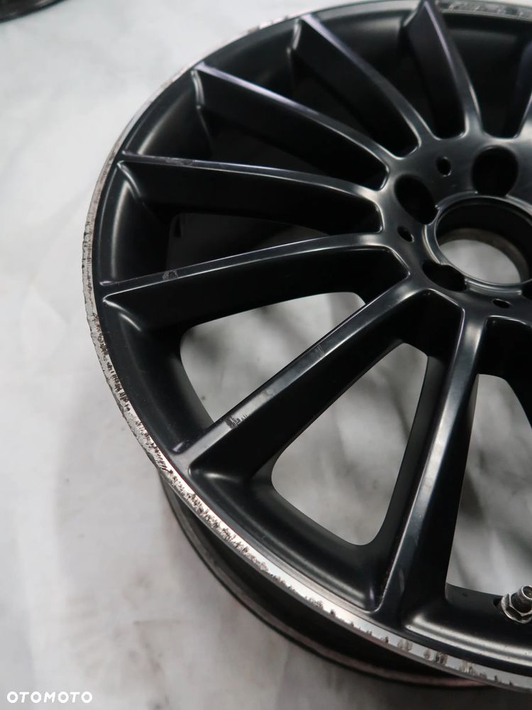 32 Felga Aluminiowa Mercedes A1184010300 19" - 3