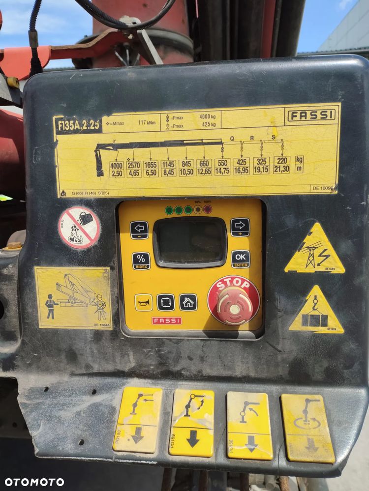 Mercedes-Benz Antos - 10