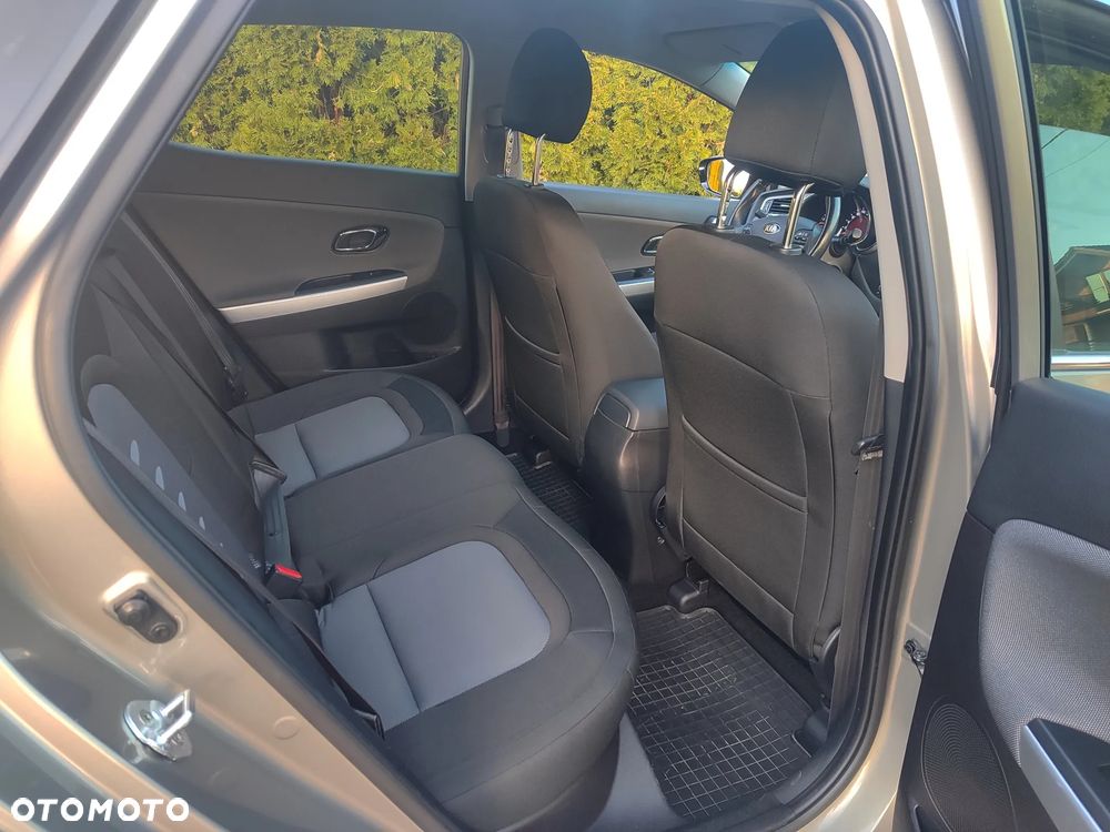 Kia Ceed 1.4 CVVT Attract - 31