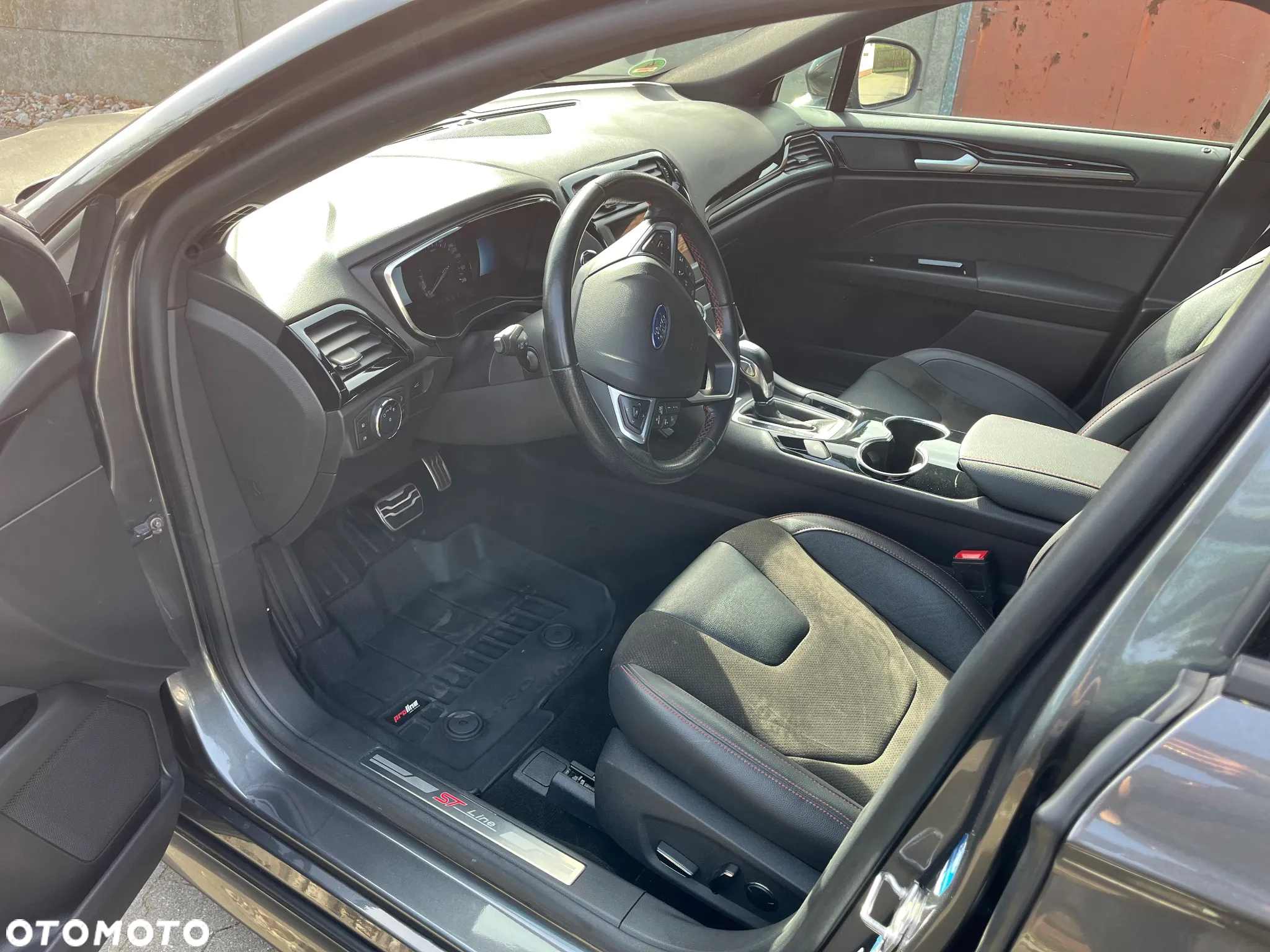 Ford Mondeo - 8