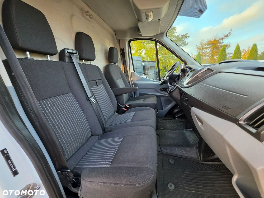 Ford Transit - 36