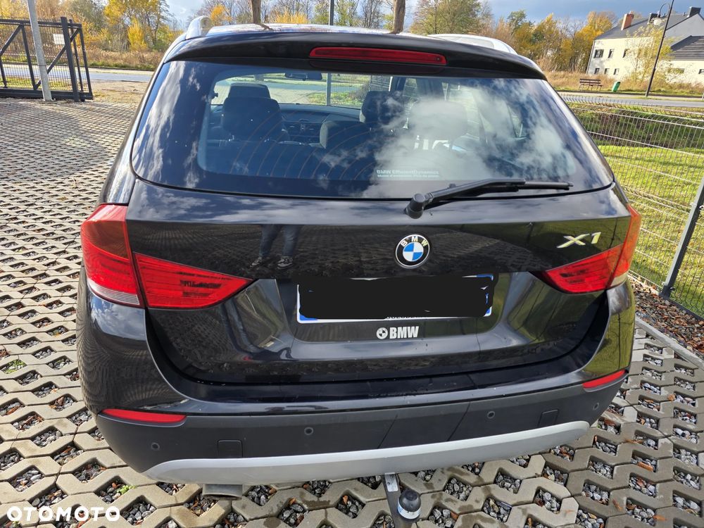 BMW X1 sDrive18d Sport Line - 13