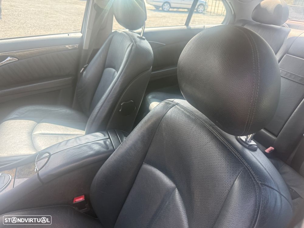 Mercedes-Benz E 220 CDI Auto Avantgarde - 10