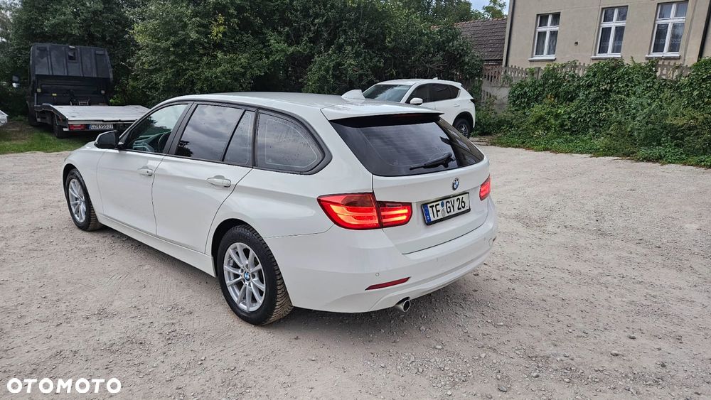 BMW Seria 3 - 6
