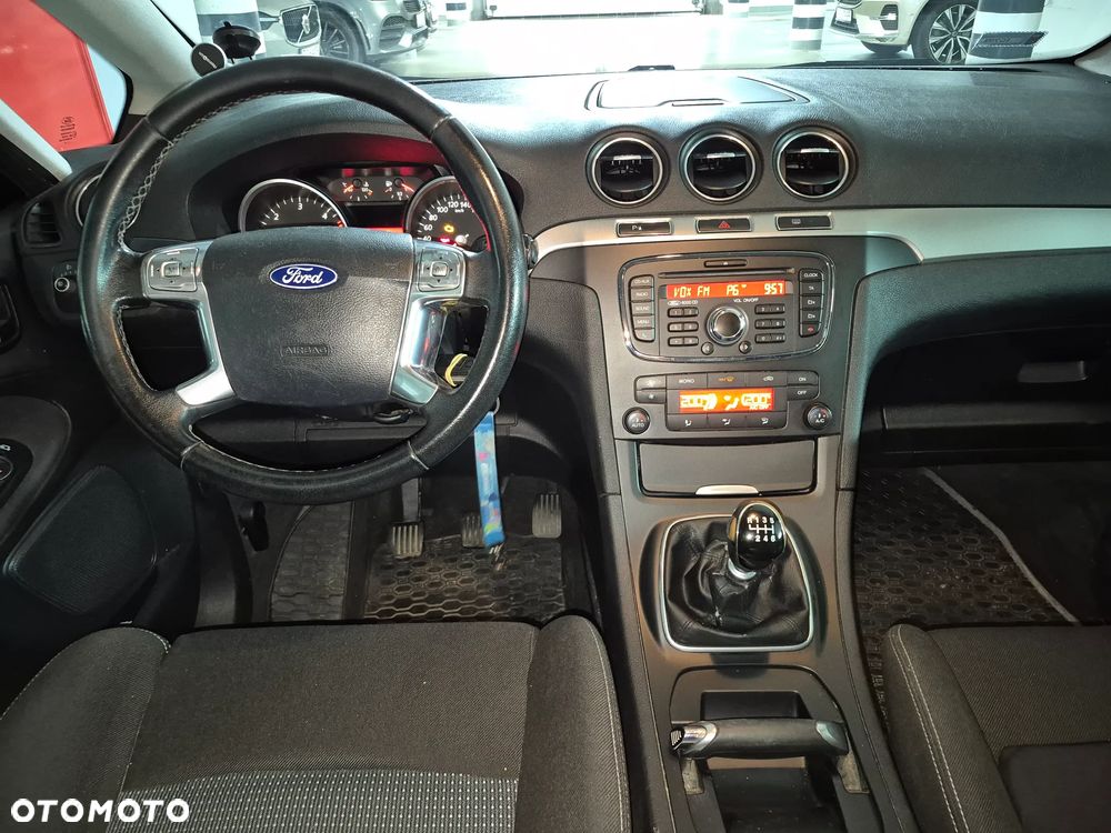 Ford S-Max - 5