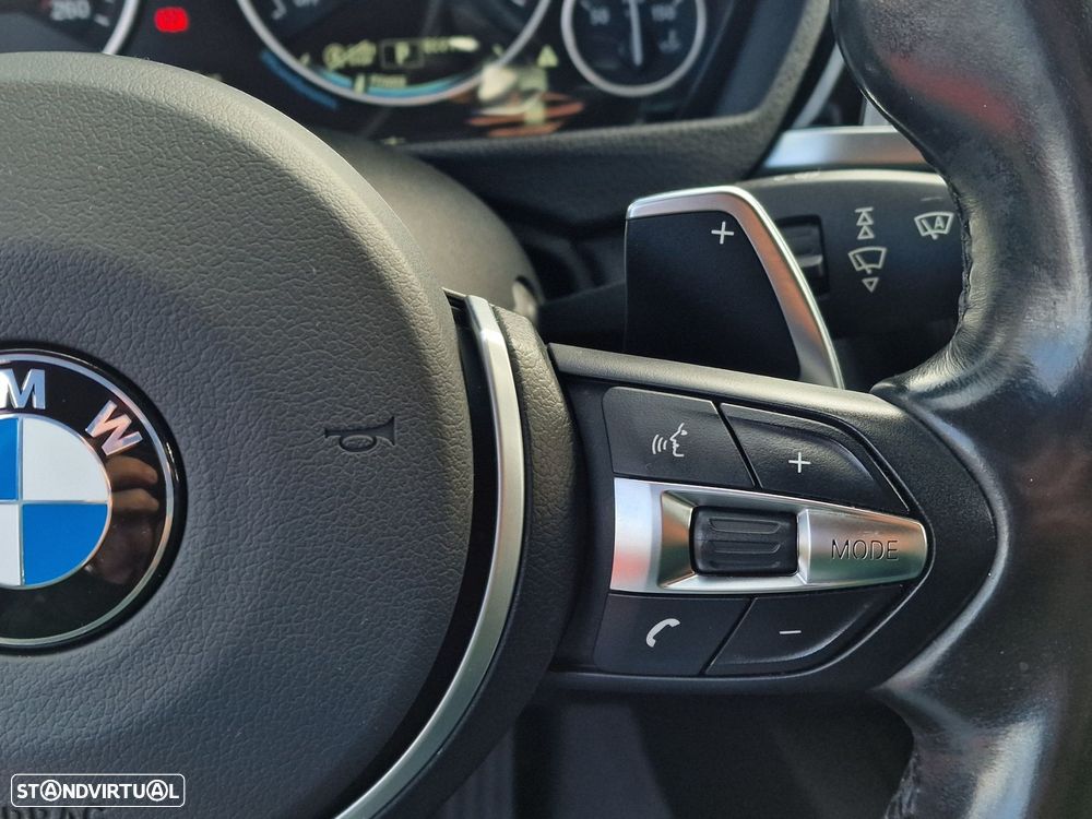 BMW 320 d EfficientDynamics Auto Line Sport - 20