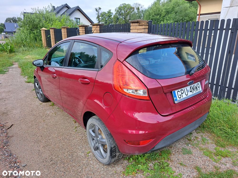 Ford Fiesta - 5