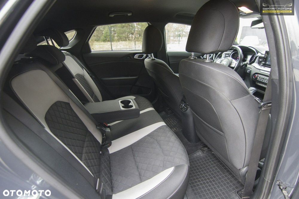 Kia ProCeed 1.5 T-GDI GT Line DCT - 31