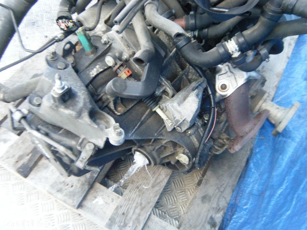 SILNIK 1.5DCI K9KJ898 DACIA DUSTER 13R =RADOM - 11