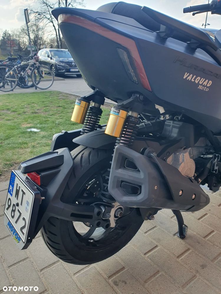 Yamaha Inny - 9