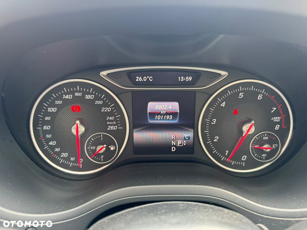Mercedes-Benz Klasa B 250 4Matic 7G-DCT UrbanStyle Edition - 28