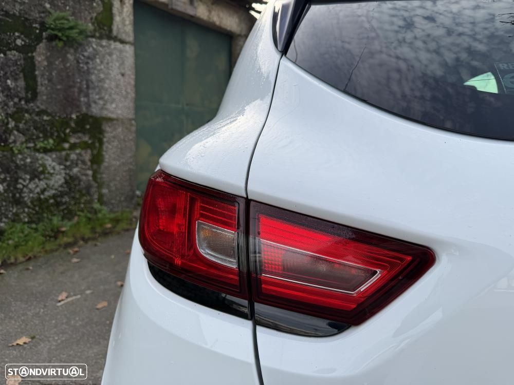 Renault Clio 0.9 TCe Limited - 16