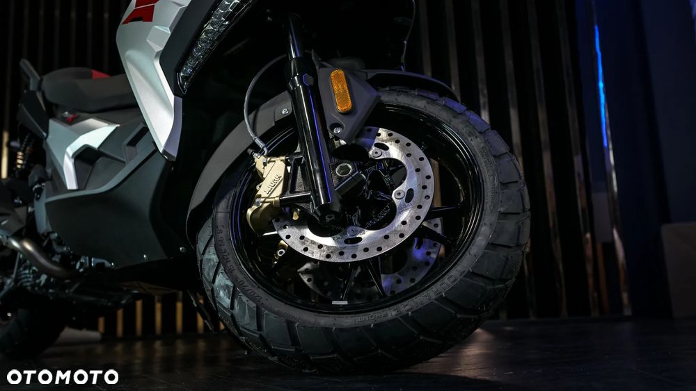 BMW C 400 X - 11