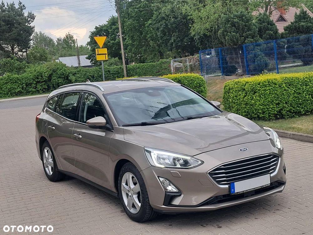 Ford Focus SW 1.5 EcoBlue S&S TITANIUM - 4