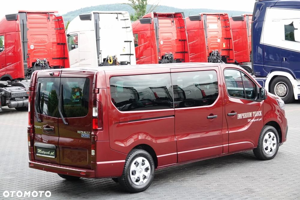 Renault TRAFIC III / BUS / 9 MIEJSC / 2022 ROK / PIERWSZY WŁAŚCICIEL / SERWISOWANY - 7