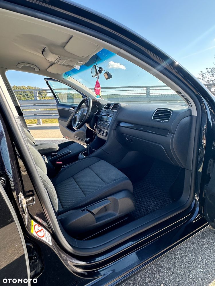 Volkswagen Golf - 13