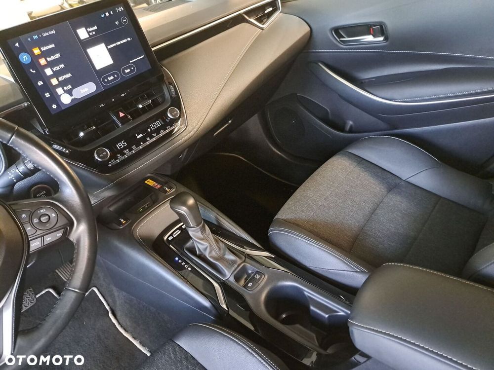 Toyota Corolla 1.8 Hybrid Style - 29