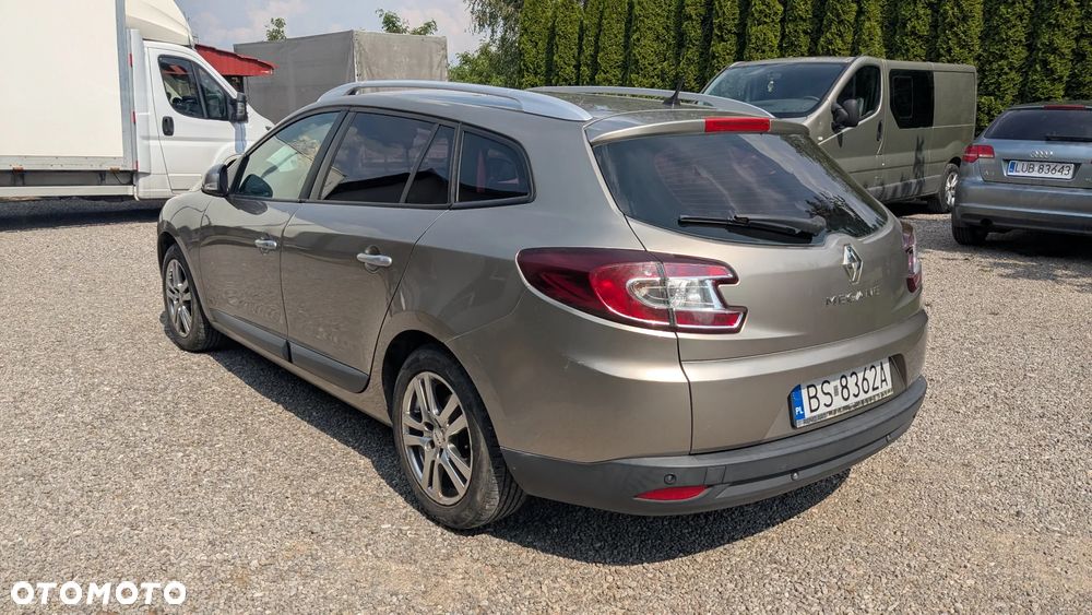 Renault Megane 1.6 16V Dynamique - 4