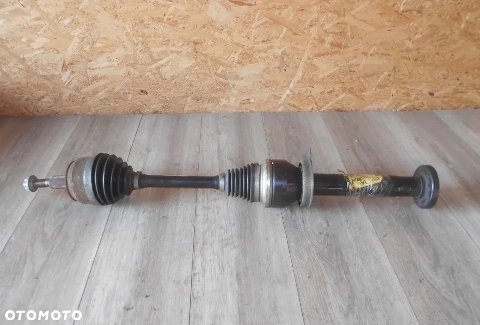 Półoś prawa VW Transporter T5 LIFT T6 2,0 TDI 7E0407272AR - 1